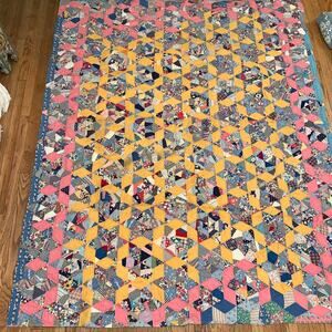 LARGE UNIQUE 1940's PINK YELLOW ANTIQUE STAR QUILT
